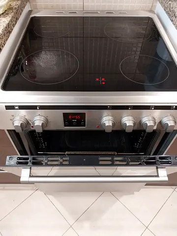 Daewoo oven cooker