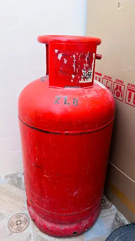 Gas cylinder