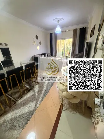 شقة مفروشة للإيجار في النعيمية 2 غرفتين وصالة وبلكونة، موقع ممتاز قريب من المولات والخدمات، الإيجار 4800 درهم والتأمين 1000 درهم جاهزة للسكن.شقه مميزه