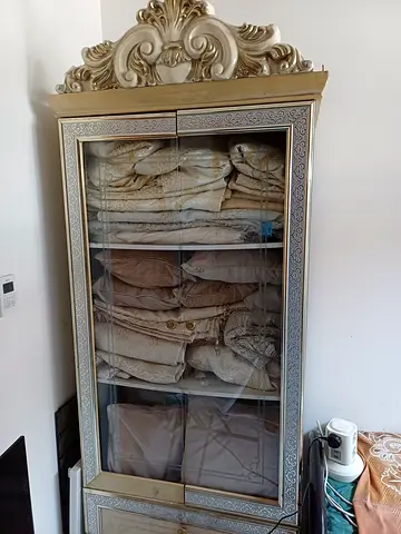 Glass Front Wardrobe in Cream  Gold - Good Condition