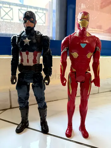 Marvel Action Figures – Captain America  Iron Man