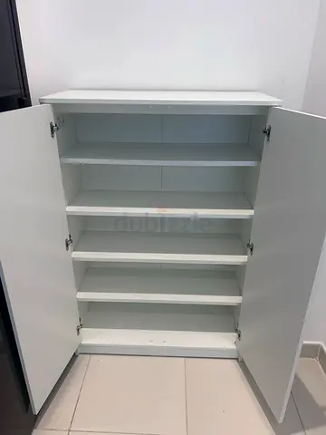 White Multi-Shelf Storage Shoe Cabinet with Doors - Good Condition
