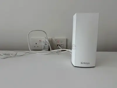 Linksys MX2000  WiFi  Router