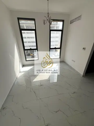 Annual Rent – ​​One-Bedroom Apartment in Ajman (Al Amrah Area) ✨🏢 A great opportunity to live in a one-bedroom apartment in Al Amrah, Ajman. Strateg