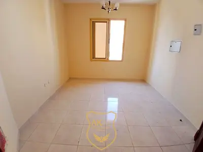 Spacious Studio Apartment Central Ac With Separate kitchen