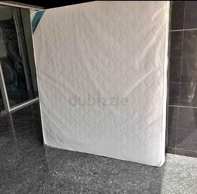 King size 180x200cm mattress.  Same day delivery available