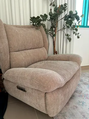 Single beige fabric electric recliner chair — comfortable, barely used