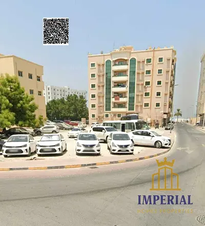 ارض زاويه قريبه من الكورنيش(G +6 )