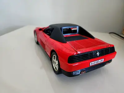 Ferrari 348 escale 1:18 Mira