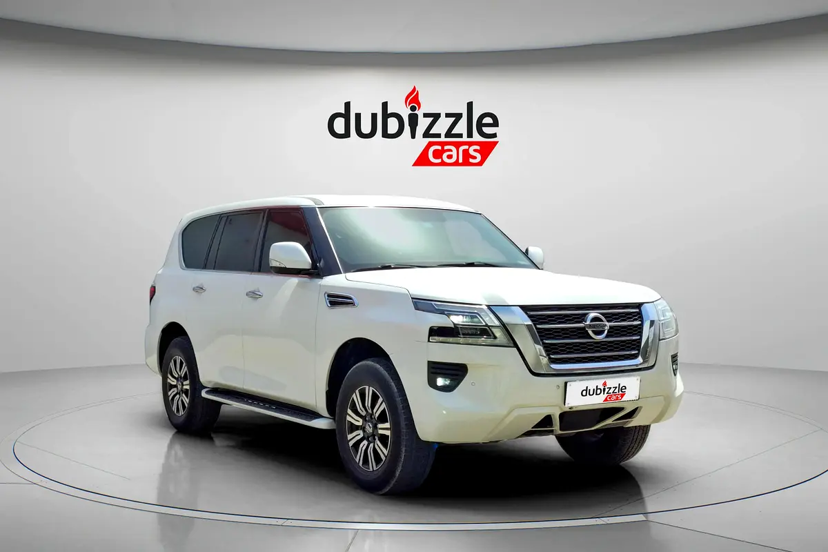 Nissan Patrol 2021 — photo 1 of 15