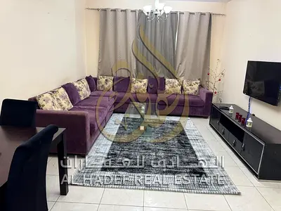 مفروشة فرش فندقي راقٍ ✨ 2 صالة ✨ 2 تلفاز ✨ تشطيب ممتاز وموقع مميز ✨ قريبة من جميع الخدمات 🌐 شامل الإنترنت 💰 الإيجار: 7,000 درهم شهرياً 📞 للتواصل و