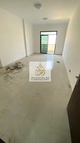 Two-bedroom apartment with a living room, first occupancy, with storage, super deluxe finishing.