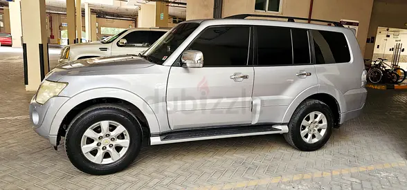Mitsubishi Pajero GLS 2013 GCC Specs