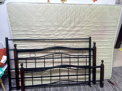 BED and CLEAN MATTRESS | Size 150x190cm, ELECTRA St