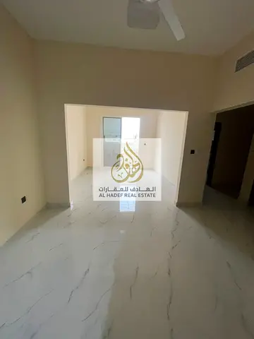 🔥 شقة للإيجار السنوي في عجمان – الجرف 3 – غرفتين وصالة مع 3 حمامات وبلكونة – أول ساكن �