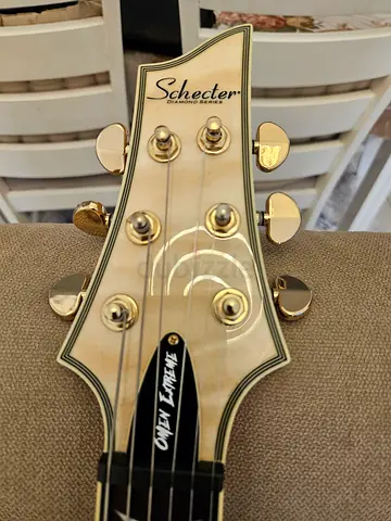 schecter omen extreme 6 Electric Guitar - perfect Condition
