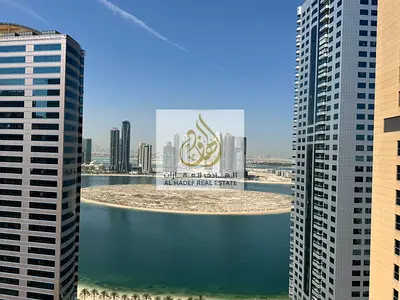 فرصة ملكية: شقة 3BHK مع بلكونة وإطلالة في قلب الخان! 🌟🏙️
