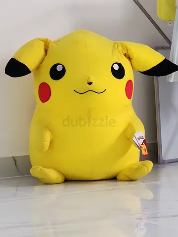 Huge Original Pokémon Pikachu Plush 32 With Tag