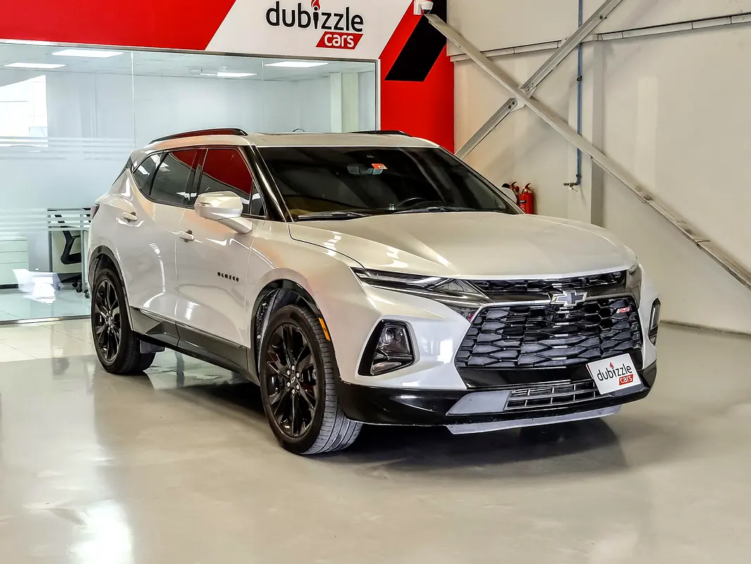 Chevrolet Blazer 2022 — photo 1 of 15