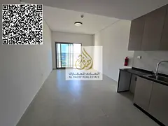 Studio apartment for annual rent with balcony and parking, very large area, Emirates Towers, directl