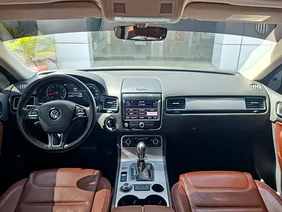 صورة 9 لـ 2018 Volkswagen TOUAREG