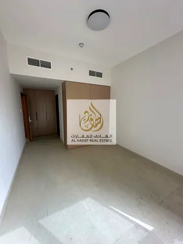 متاح شقه غرفه وصاله ايجار سنوى  برج جاردن رزيدنس منطقه العامره  مدينه الامارات 📍على شارع الشيخ محمد بن زايد مباشر بجوار مجمع ازهى 2 حمام مطبخ امريكى