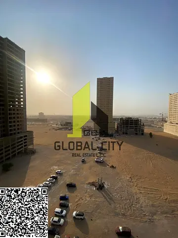 شقة واسعة مكونة من غرفتي نوم وصالة ! للبيع! ​​دفعة أولى 198,000 ! برج الخليج ! مدينة الإمارات ! عجمان.