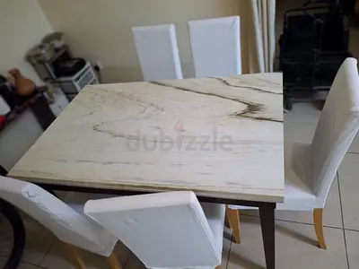 Dinning table