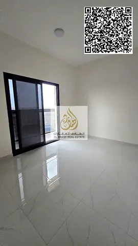 أول ساكن في منطقة العالية   مباشرة على الشارع الرئيسي  على شارع الشيخ محمد بن زايد  الشقة: غرفة وصالة (بناية جديدة)  المميزات: 2 حمام + بلكونة