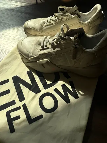 Original Fendi Flow Sneakers Size 40 | Authentic | With Dust Bag