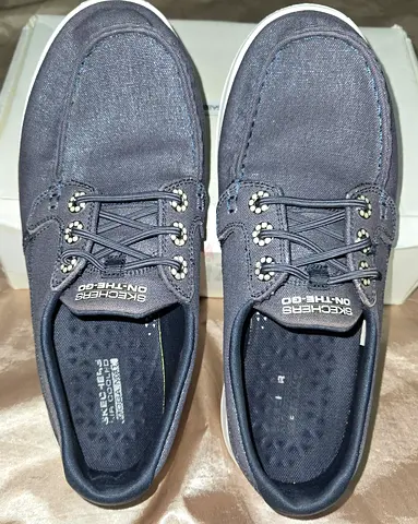 Genuine Skechers womens casual boat-style shoes - navy, US 8.5
