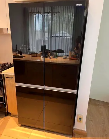 Hitachi refrigerator side by side franch door bottom freezer 4 door , neat and clean ,