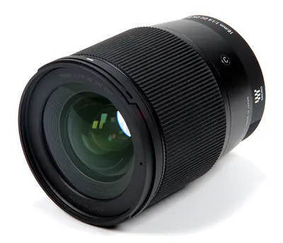 Sigma 16mm f/1.4 DC DN Lens (Sony E-Mount) - Excellent Condition