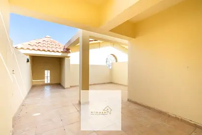 Exclusive Villa for Sale | Vacant | Freehold | With Garden