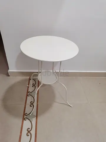 White Round Metal Side Table with Lower Shelf