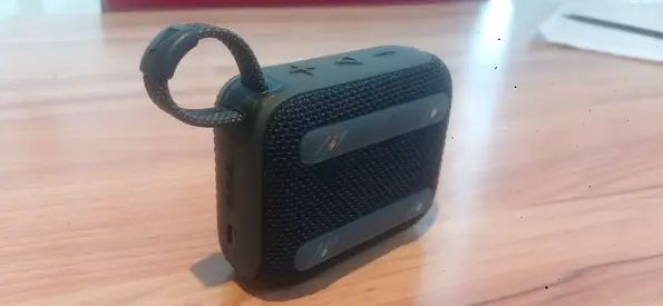 JBL Go 4 BT speaker-Selling my JBL as I am upgrading to the JBL Go 5 model. Great condition. 😍👌🔥