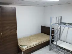 Executive bachelor room available Furnished - direct owner