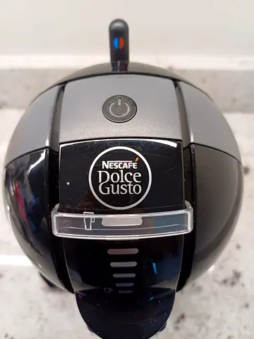 Nescafé Dolce Gusto Coffee Machine