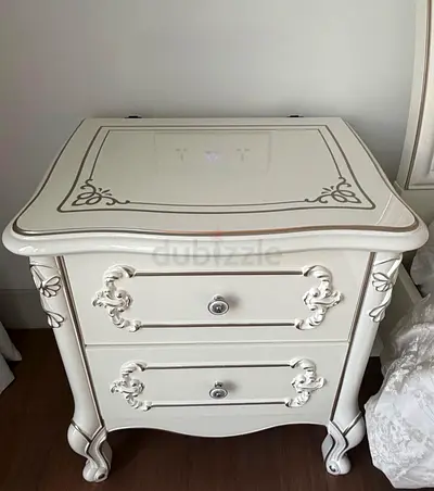 Two Nightstand