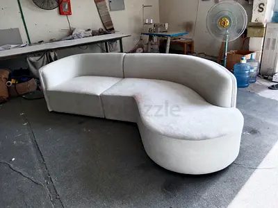 Curved Modern 3-Seater Sofa in Light Grey
