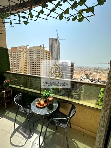 Seize the opportunity — 2-bedroom apartment for sale (cash only) Price: AED 450,000 cash Unit type: 2 bedrooms, living room, 2 bathrooms, with balco