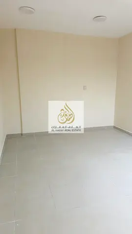 استوديو للإيجار في الشارقة مويلح بموقع مميز قريب من جميع الخدمات مع تسهيلات في الدفع وتصميم عملي مناسب للسكن