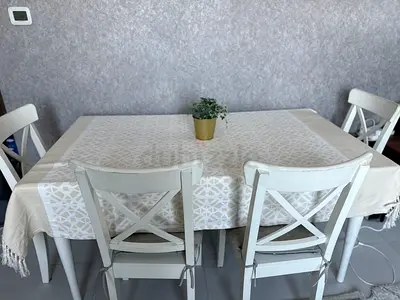 Ikea dinning table 6 seats