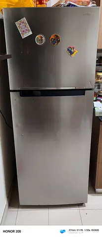 2 door refrigerator in excellent condition