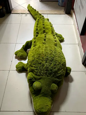Large green plush crocodile / alligator stuffed toy - good condition