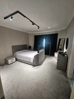 Spacious Master Bedroom For Rent in City Walk