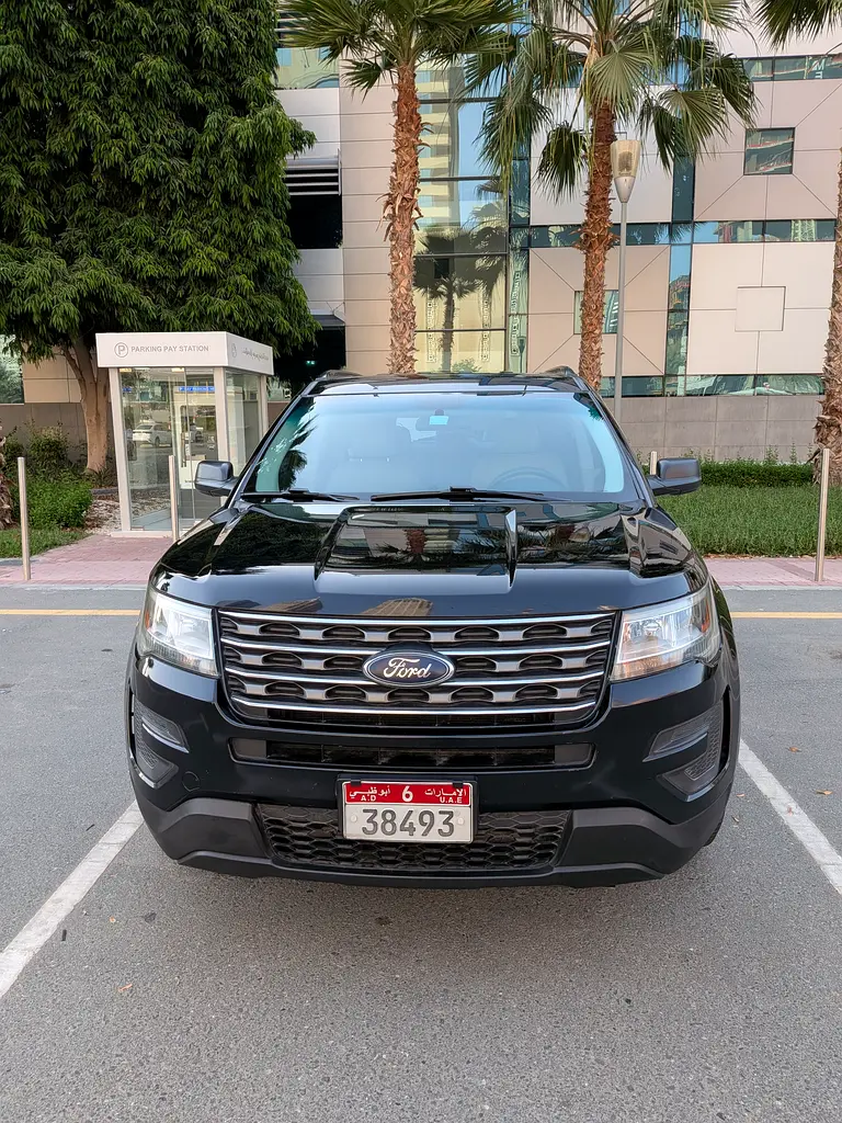 Ford Explorer 2017 — photo 1 of 15