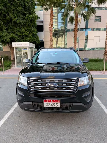 Ford Explorer Base 2017 | American Specs | Well Maintained SUV