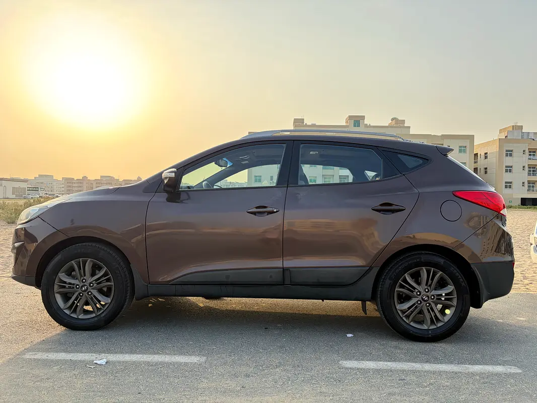 Hyundai Tucson 2014 — photo 1 of 6