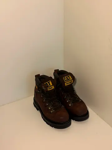 EU 39.5 Unisex Boots | CAT Tracks Leather Work boots